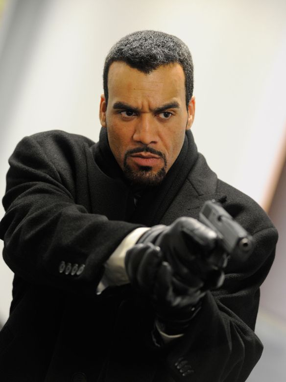 Fugitive at 17 (2012) Jim Donovan Synopsis, Characteristics, Moods, Themes and Related Fugitive at 17 (2012) Jim Donovan Synopsis, Characteristics, Moods, Themes and Related